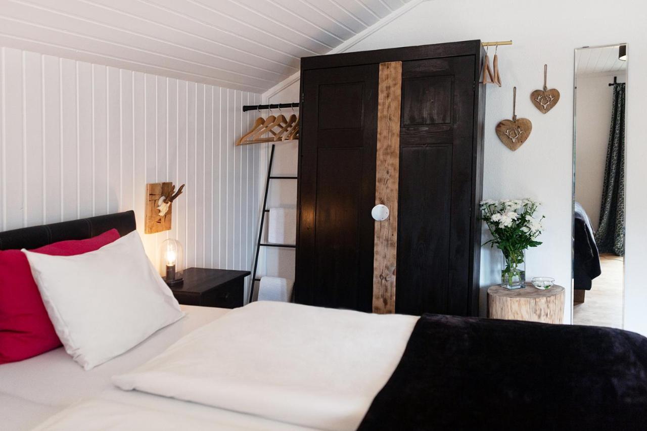 Ferienhaus Kollinger Капрун Екстериор снимка